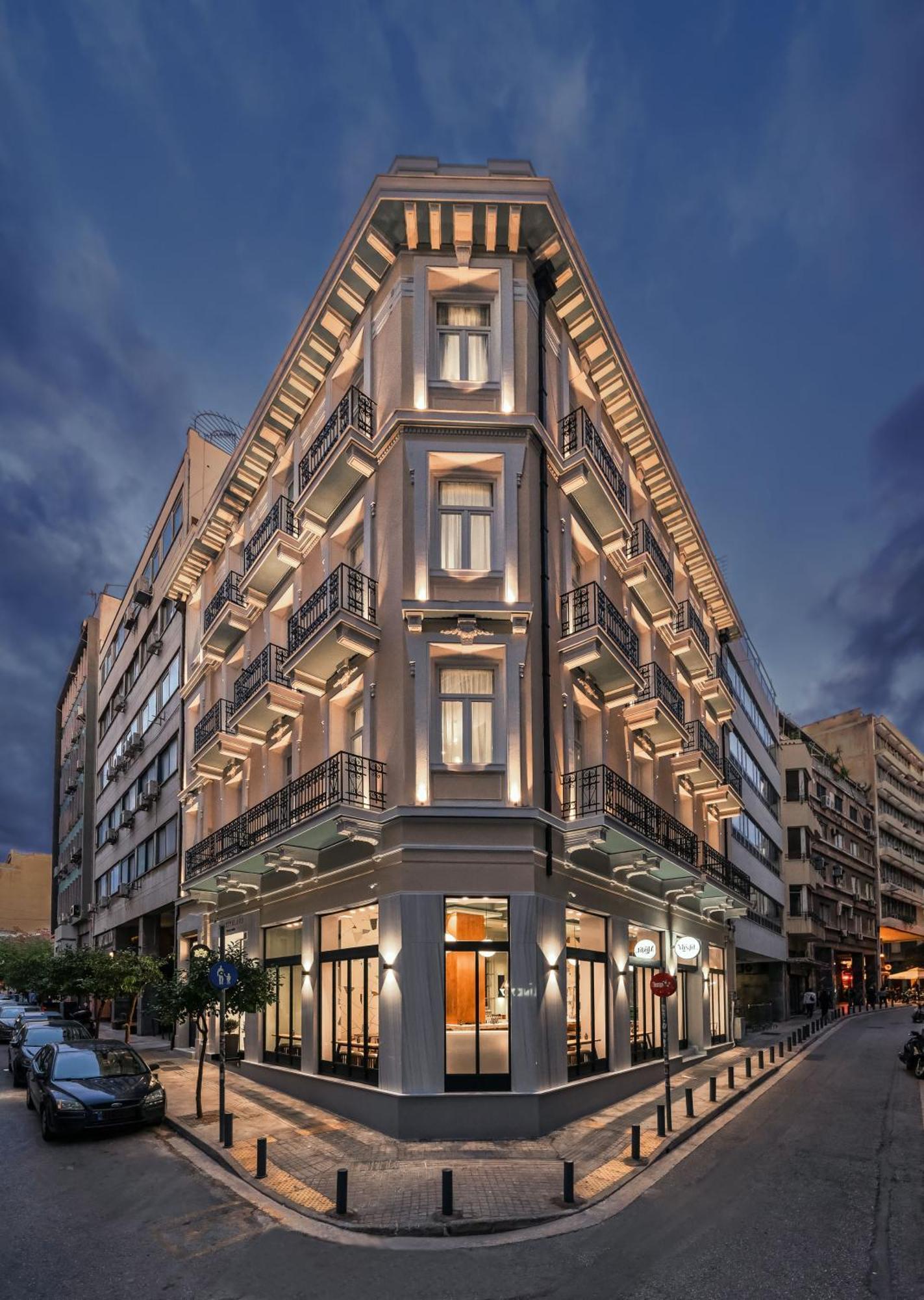 Praxitelous Luxury Otel 4*